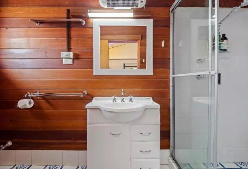 Отель Snowy Gums