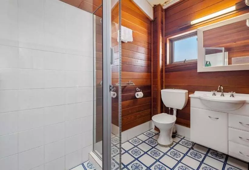 Отель Snowy Gums