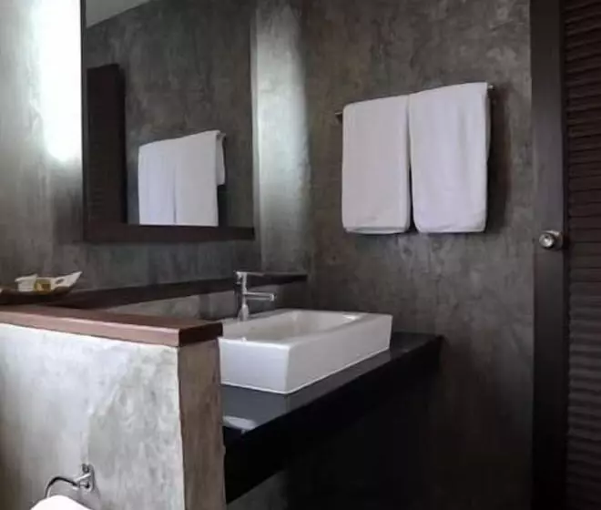 هتل The Charm Boutique Resort