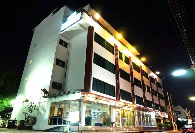 هتل White Inn Nongkhai