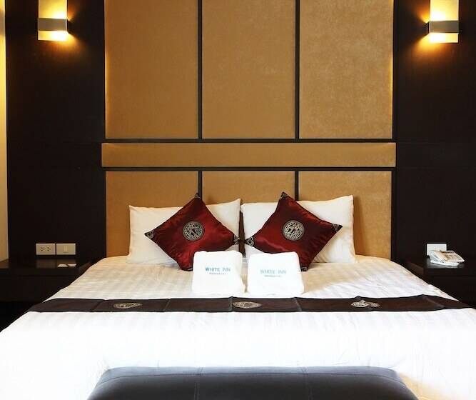 Отель White Inn Nongkhai