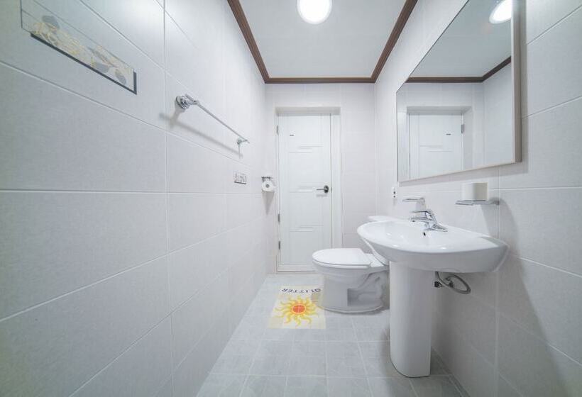 فندق Zio Pinetree