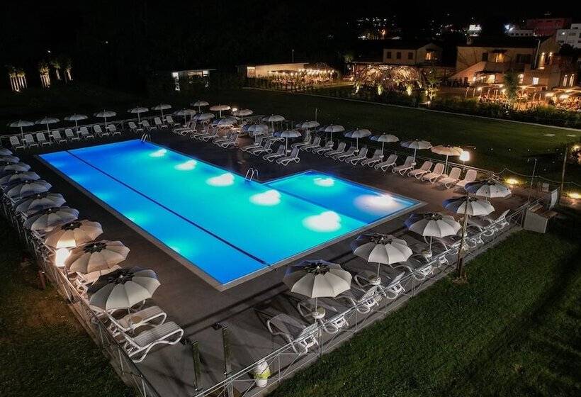 Moretti Village  B&b