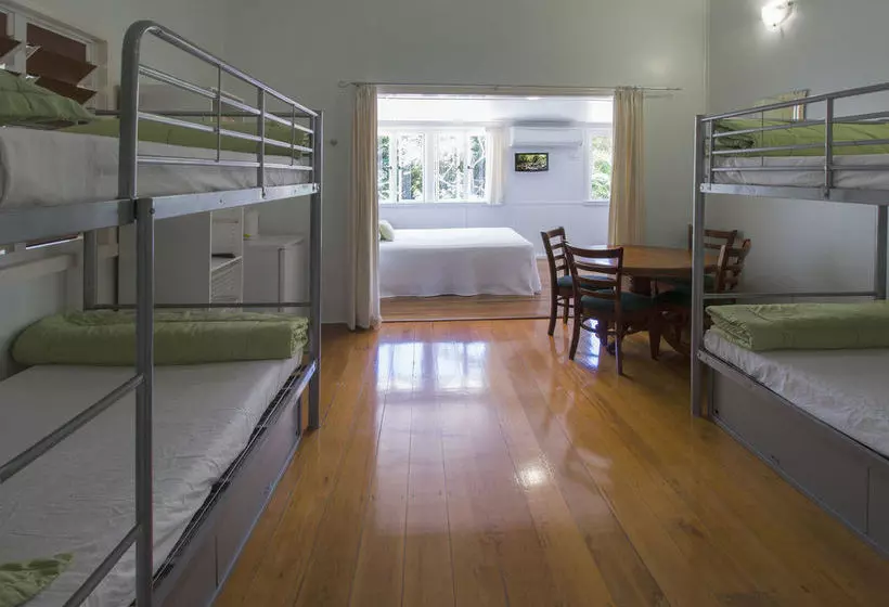 پانسیون Hillcrest Guest House Cooktown