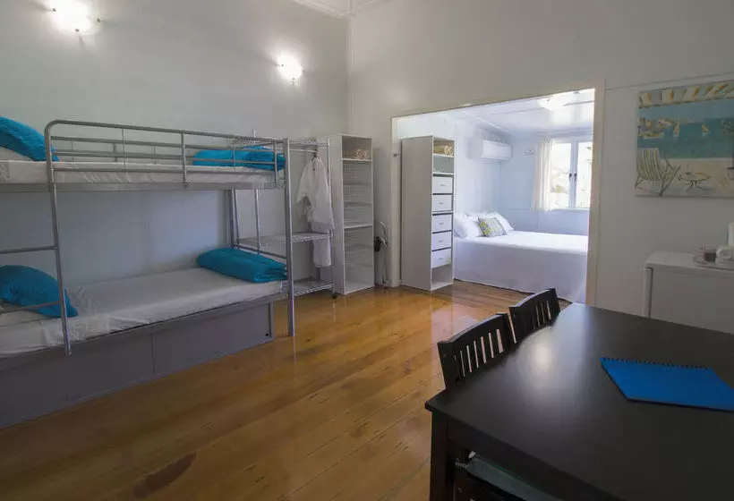 پانسیون Hillcrest Guest House Cooktown