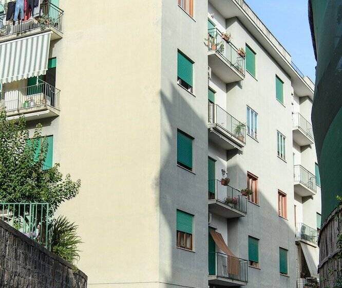 ペンション La Maison Des Tout Le Monde