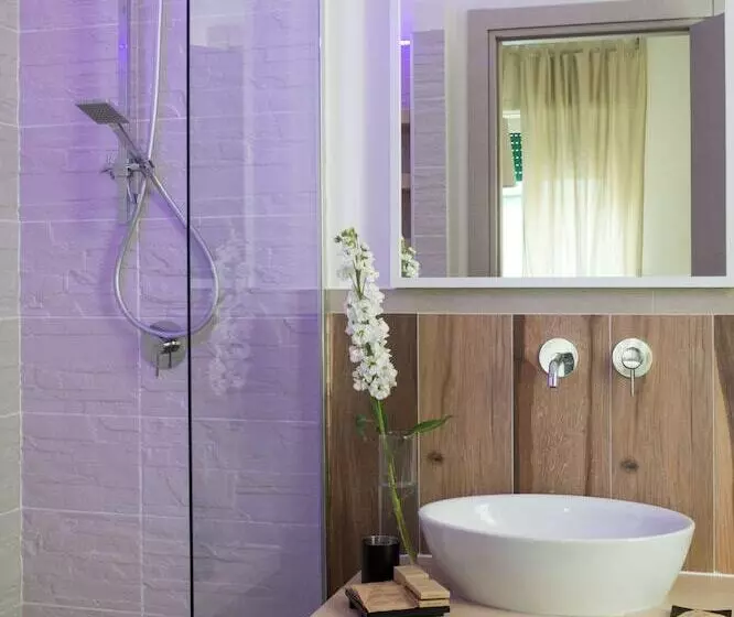 Пансион La Maison Des Tout Le Monde