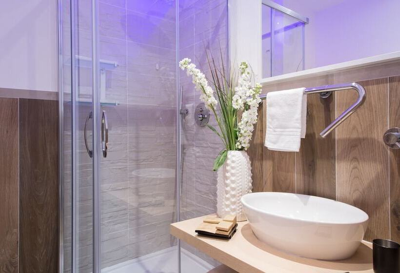 ペンション La Maison Des Tout Le Monde