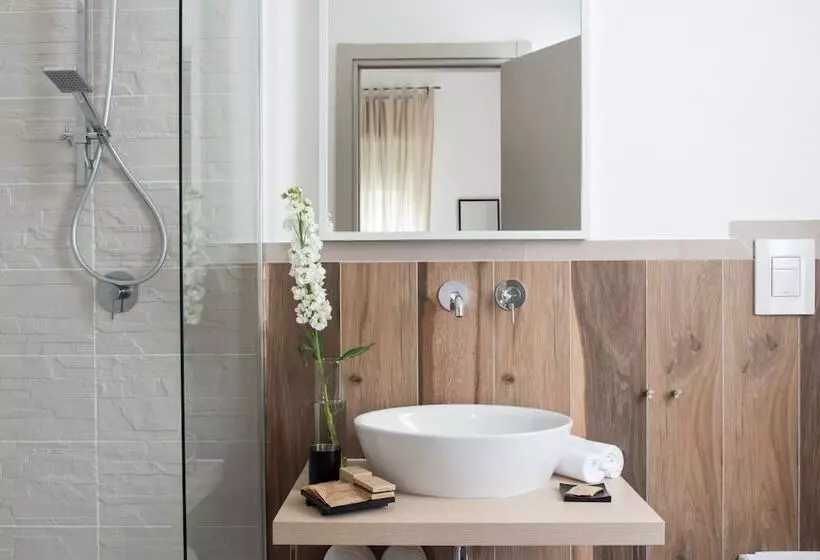 Пансион La Maison Des Tout Le Monde