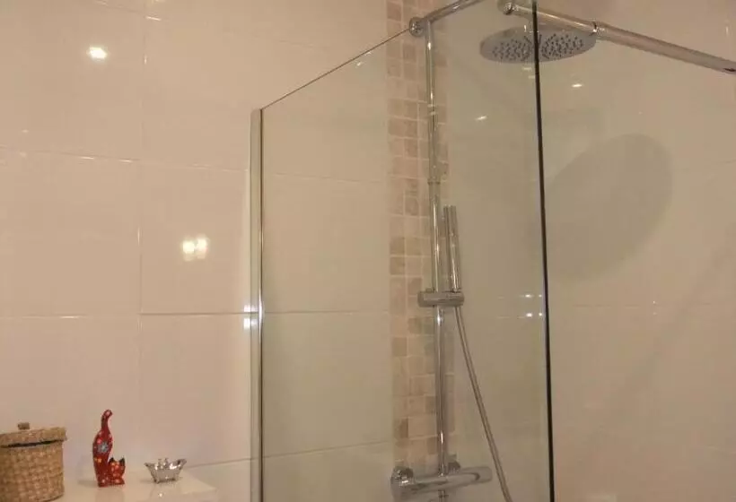 Пансион Les Terrasses Du Paradis