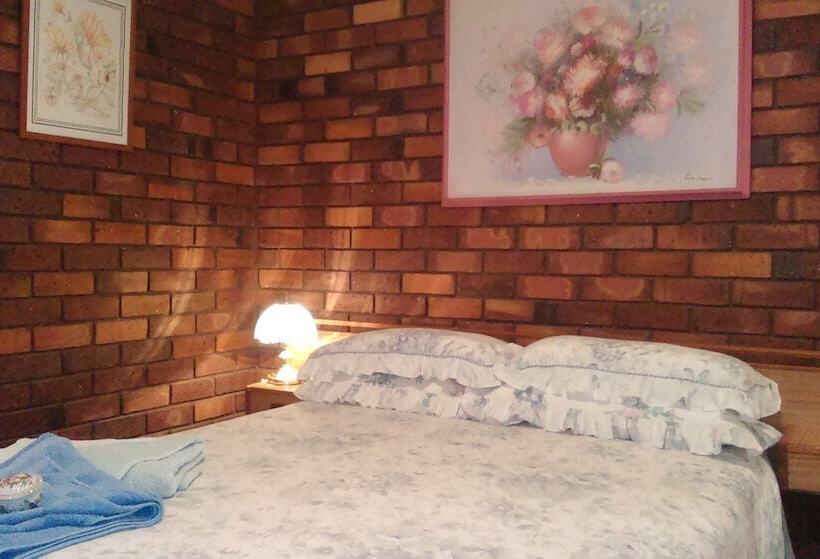 膳宿费 Pamela's Retreat