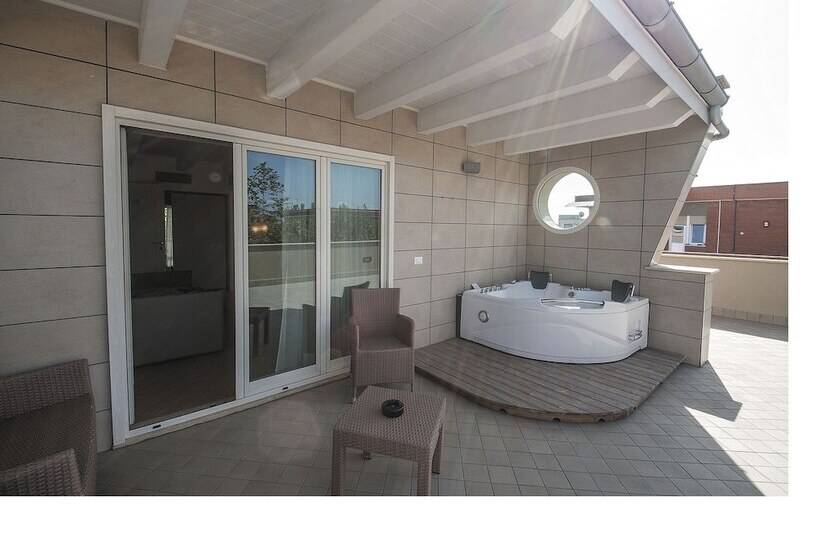 צימר Porto Di Claudio