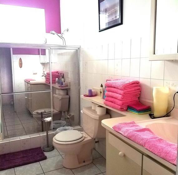 تختخواب و صبحانه Wssm Surf House