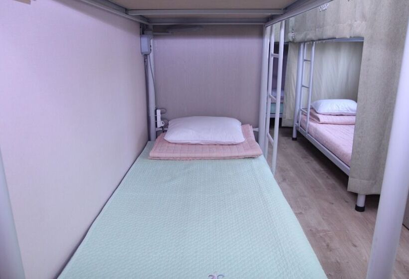 Hostel Dahyun
