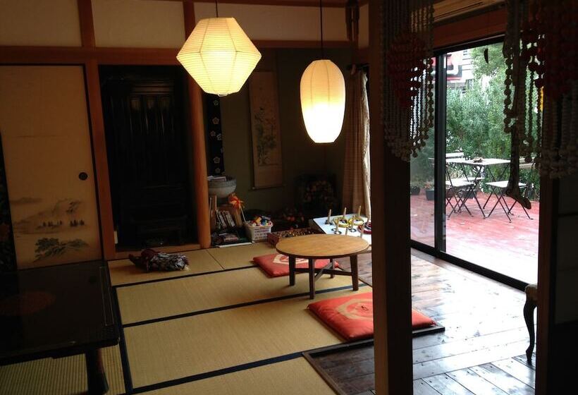 Hostel Yume Nomad Kobe