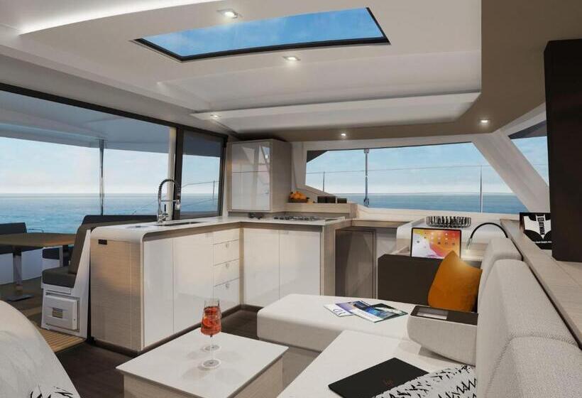 هتل Angioino & Spa