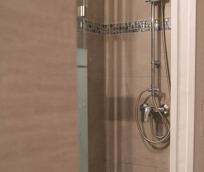 هتل Du Palais Bastia Centre