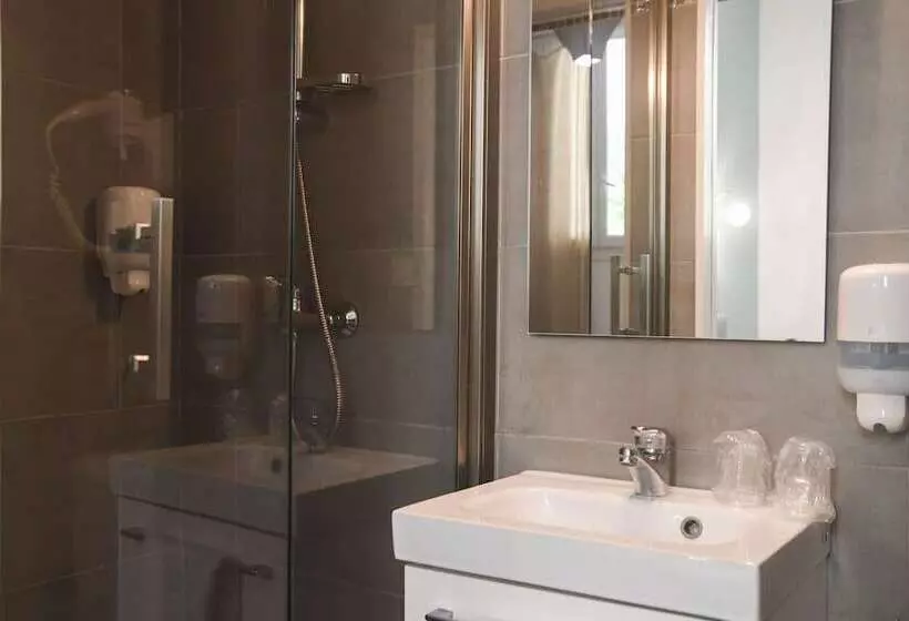 هتل Du Palais Bastia Centre