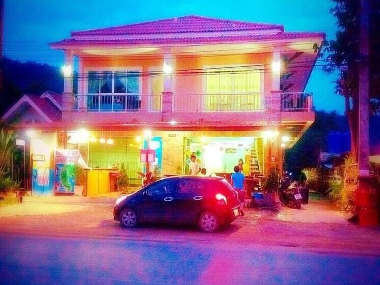 酒店 Lanta Grand House