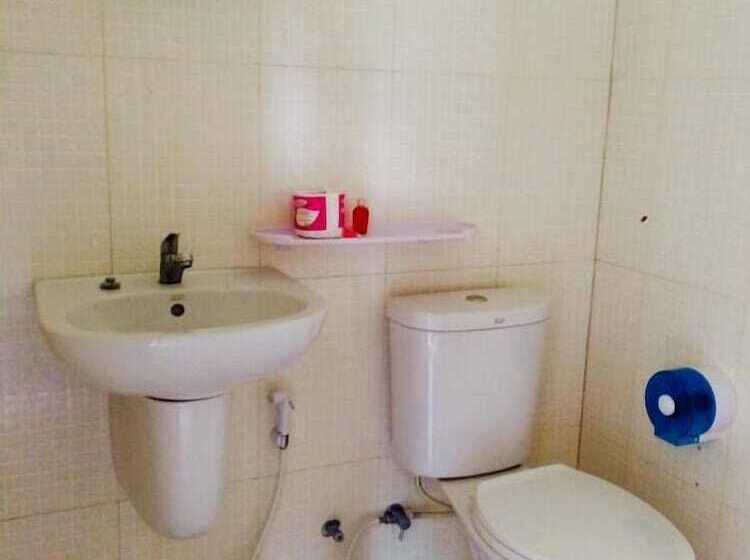 酒店 Lanta Grand House