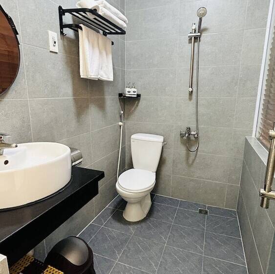 Mango Hotel   Ha Noi Railway Station