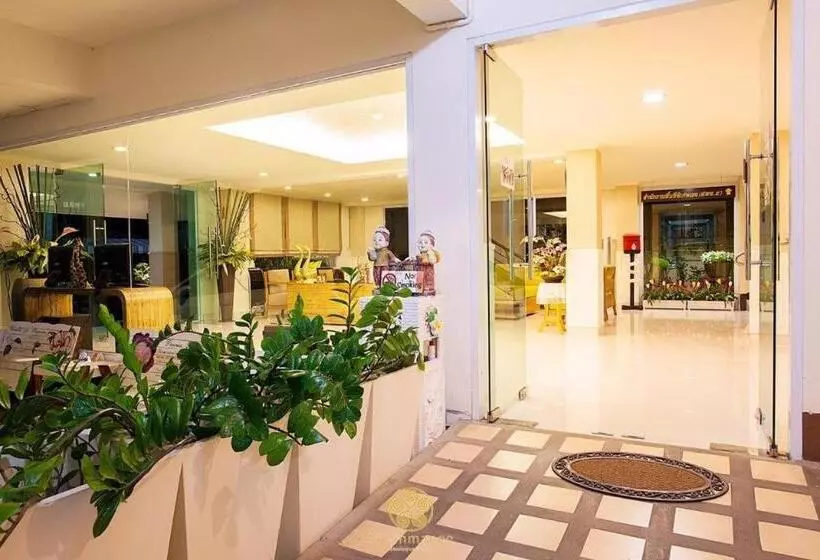 Отель Muanmanee Boutique