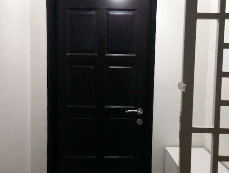 Indah Alam Vacation Home