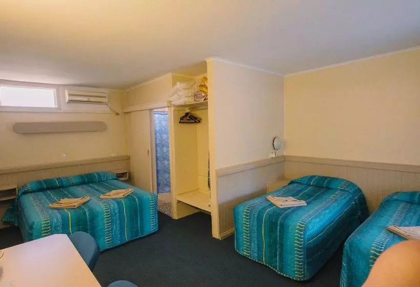 モーテル London Motor Inn
