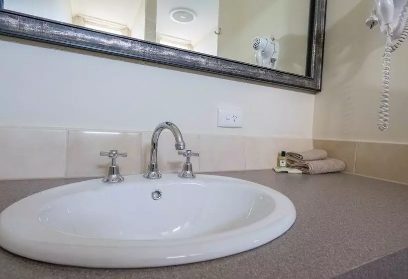 モーテル London Motor Inn