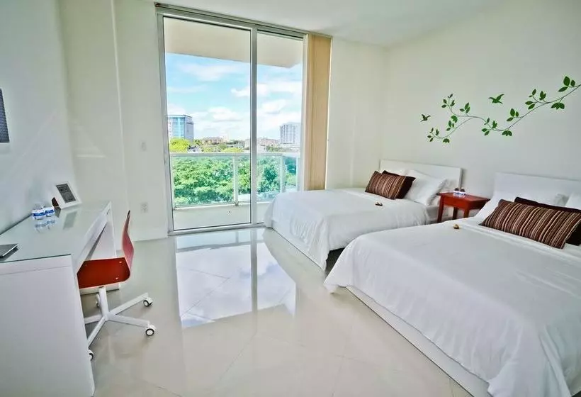 Nuovo Downtown Miami / Brickell