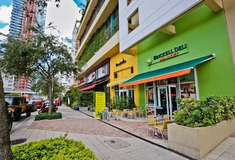 Nuovo Downtown Miami / Brickell