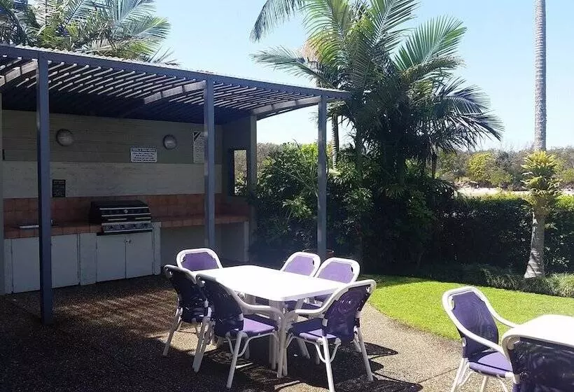 Sunrise Cove Holiday Apartments By Kingscliff Accommodation