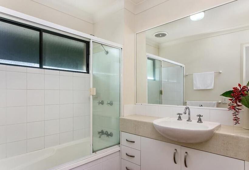 Sunrise Cove Holiday Apartments By Kingscliff Accommodation