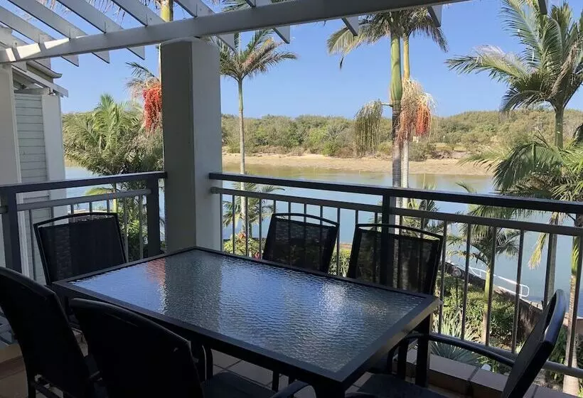 Sunrise Cove Holiday Apartments By Kingscliff Accommodation