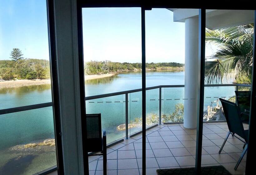 Sunrise Cove Holiday Apartments By Kingscliff Accommodation