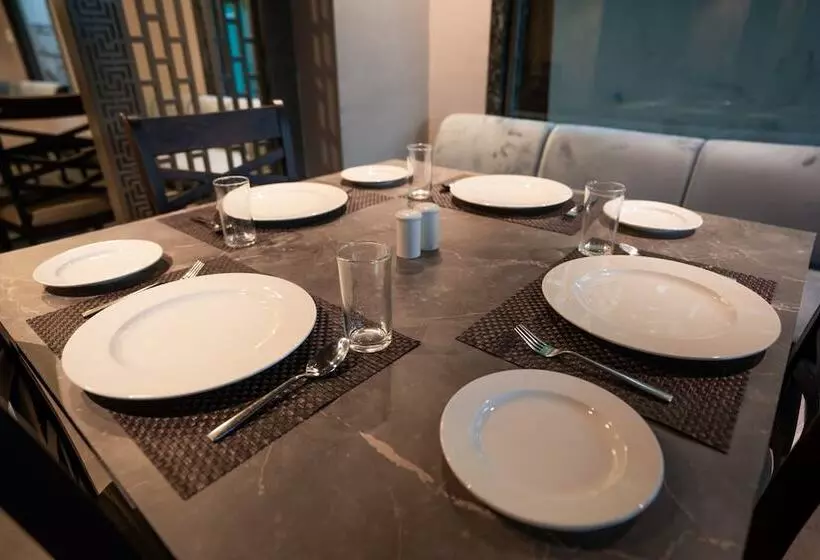 Hotelli Lalit International A Boutique