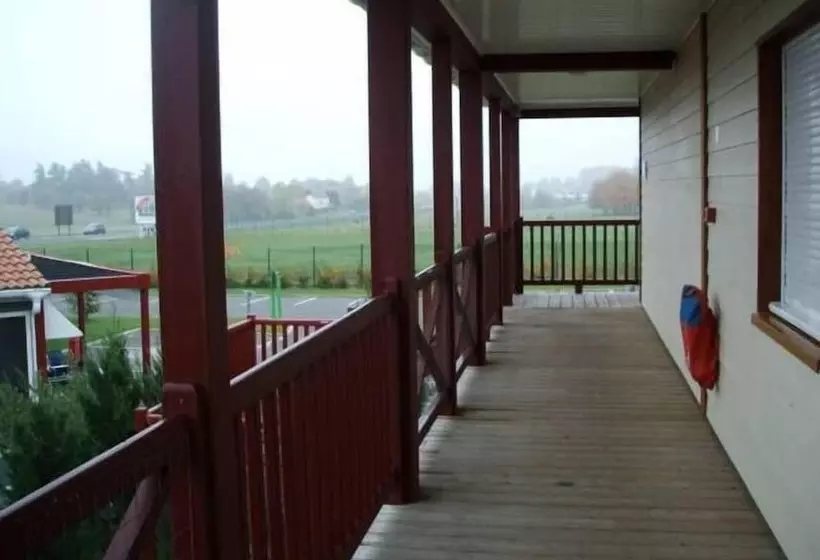 Fasthotel Paris Sud Saint Fargeau