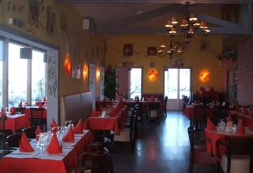 Fasthotel Paris Sud Saint Fargeau