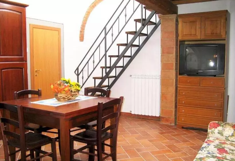 호텔 Agriturismo Martignana Alta