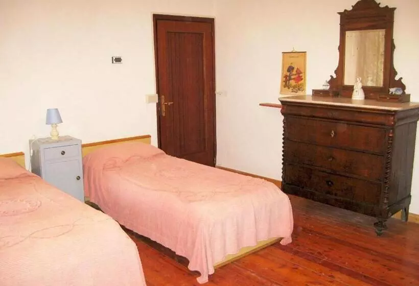 호텔 Agriturismo Martignana Alta