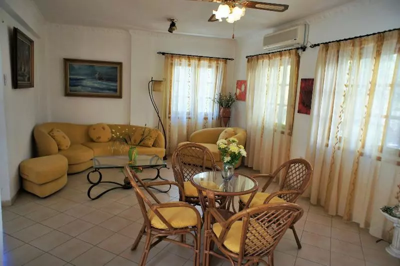 בית מלון כפרי Anthemis