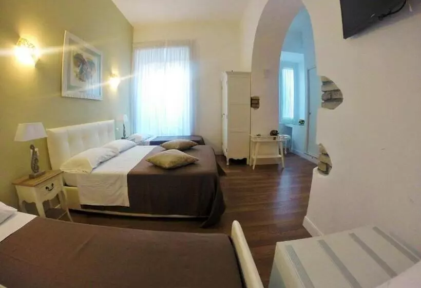 هتل B&b Colosseo Panoramic Rooms