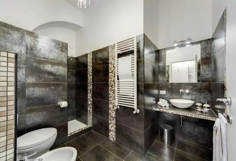 هتل B&b Colosseo Panoramic Rooms