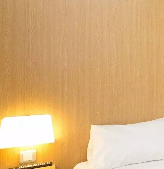 B&b Hotel Martigues Port De Bouc