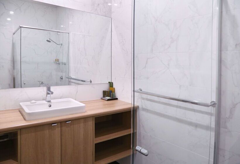 호텔 Best Western Plus Bolton On The Park