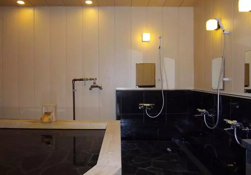 Отель Business Daiichi Omihachiman