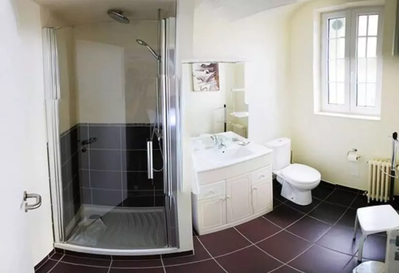 Отель De France