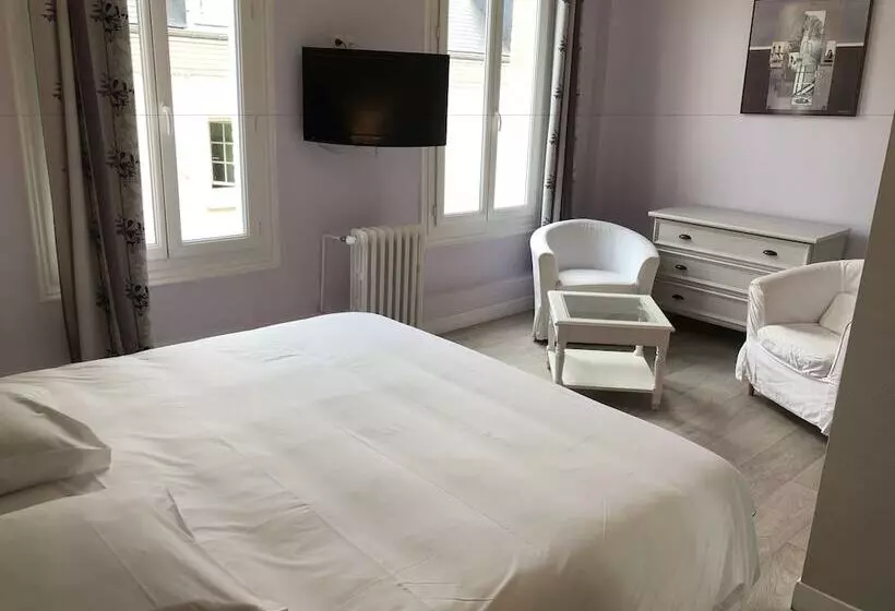 Отель De France