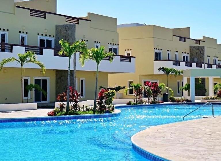 Hotel Las Palmas Beach