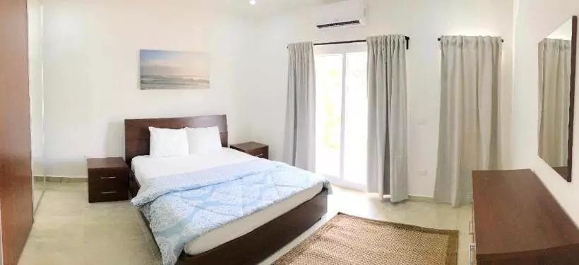 هتل Las Palmas Beach